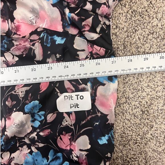 Torrid Womens 3X Feminine Romantic Gothic Whimsigoth Floral Satin Button Blouse - Picture 10 of 12